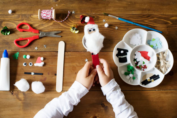 istock Set of stationary for Christmas DIY project 879570916
