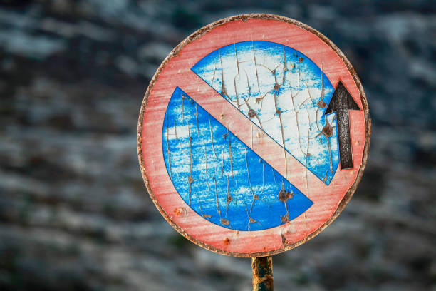 istock Do Not Enter Sign With Pointing Up Arrow 879615792