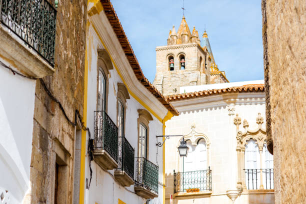istock Evora old town in Portugal 879732724