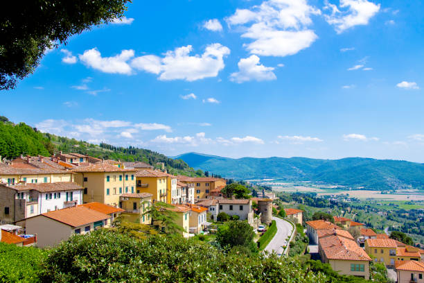 Paoramic view of Cortona Paoramic view of Cortona, medieval town in Tuscany, Italy cortona stock pictures, royalty-free photos & images