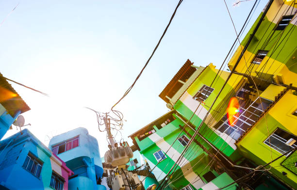 istock Colorful favela - Santa Marta, Rio de Janeiro 880016578