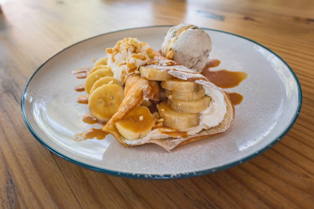 istock Fresh baked caramel banana crepe 880139202