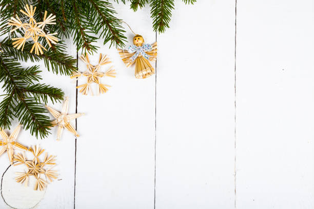 istock Brown snowflakes and fir branches 880227036