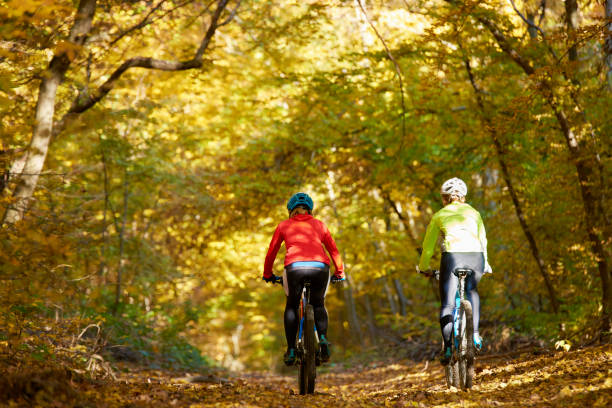 istock Women biking outdoor 880294218