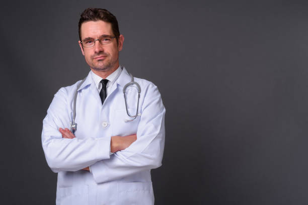 istock Portrait Of Man Doctor 880320328