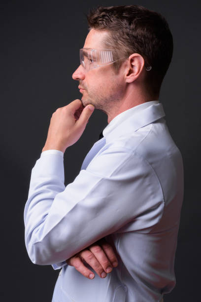 istock Portrait Of Man Doctor 880322620