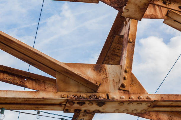 welding and rust in a metal railing