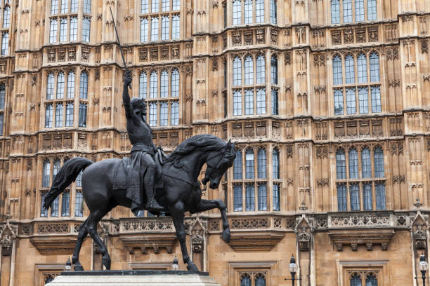 istock Richard Coeur de Lion is equestrian statue 880350486