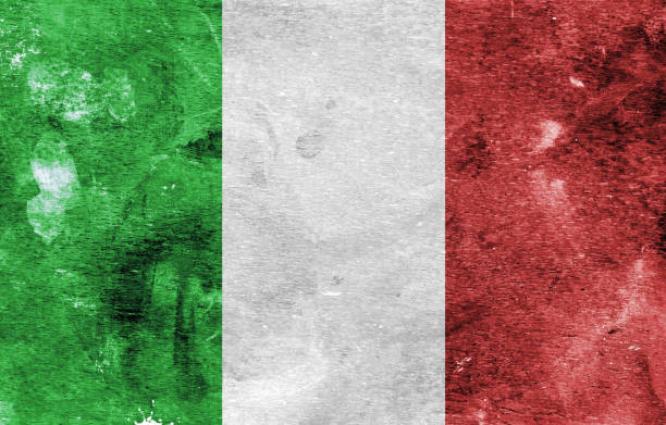istock Italian Flag on a Paint Stained Background 880386054