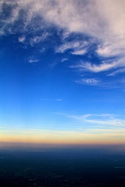 istock New York horizon at sunset 880434784