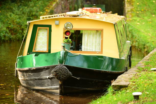 istock Narrow-boating on a UK canal 880556628