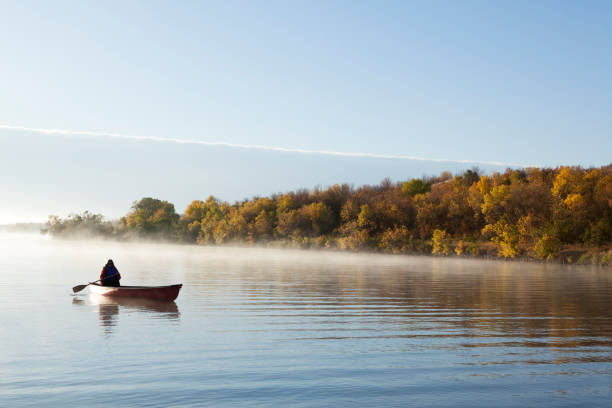 istock Woman canoeing Buffalo Pound Provincial Park 880632424