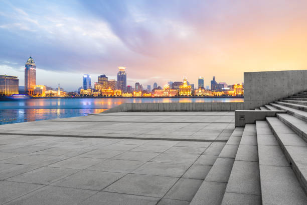 istock Empty square and modern cityscape at sunset in Shanghai 880781188