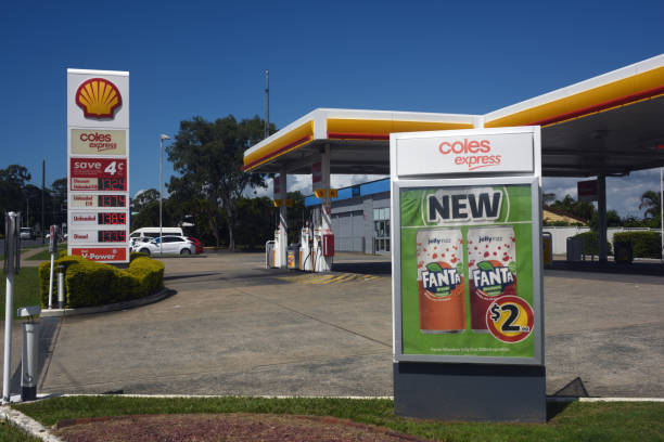 Kippa-Ring, Queensland, Australia: Coles Express Shell petrol station. Coles Express Shell petrol (gasoline) station and convenience store in Elizabeth Avenue, Kippa-Ring, Australia. convenience store stock pictures, royalty-free photos & images
