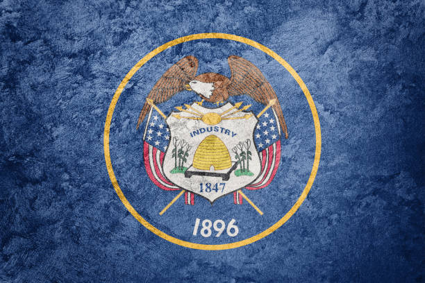 istock Grunge Utah state flag. Utah flag background grunge texture. 880855810