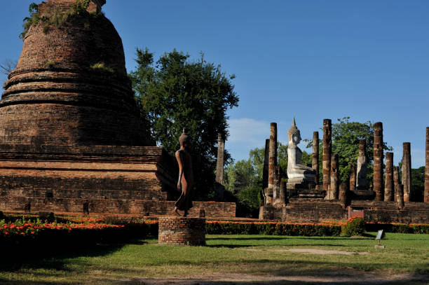 istock Ancient buddha statue. Sukhothai Historical Park, Sukhothai Province, Thailand 880946918
