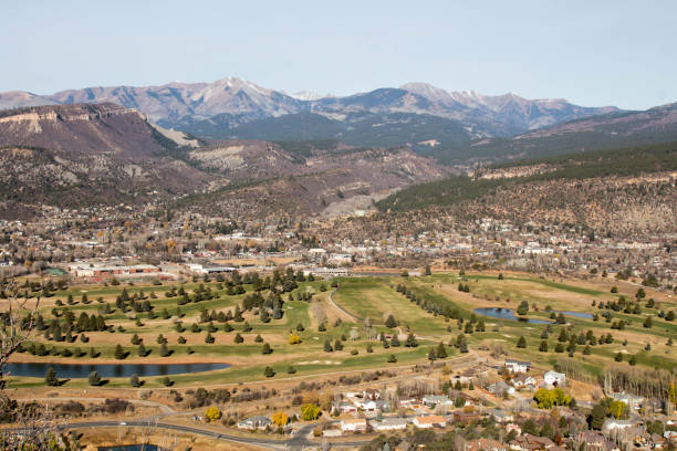 istock Golf course and the San Juan mountains 880969328
