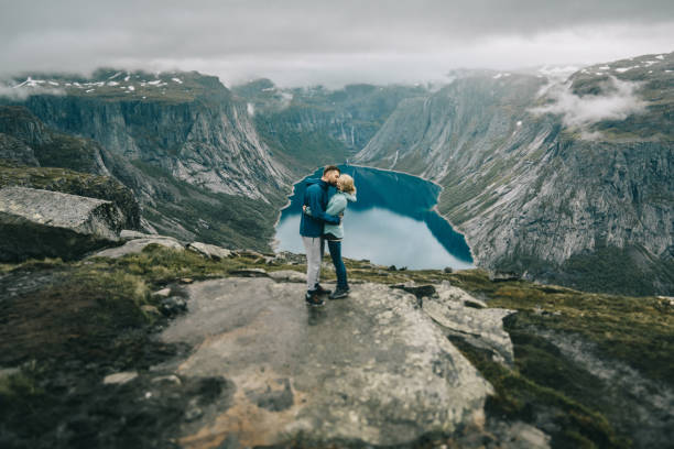 istock couple  hikers on mountain, Besseggen Ridge 881089646