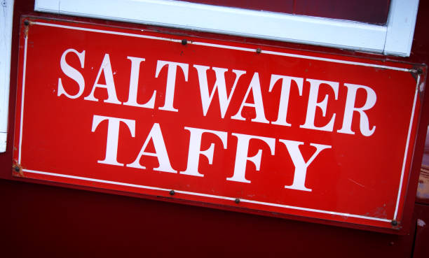 istock saltwater taffy sign 881123776