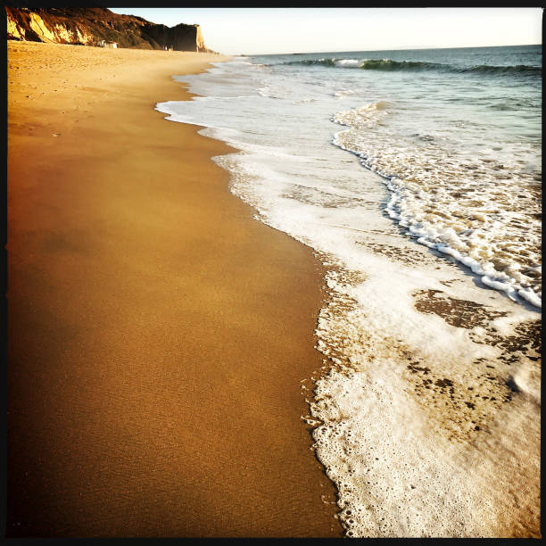 istock Pacific Ocean at Point Dume in Malibu California 881127394