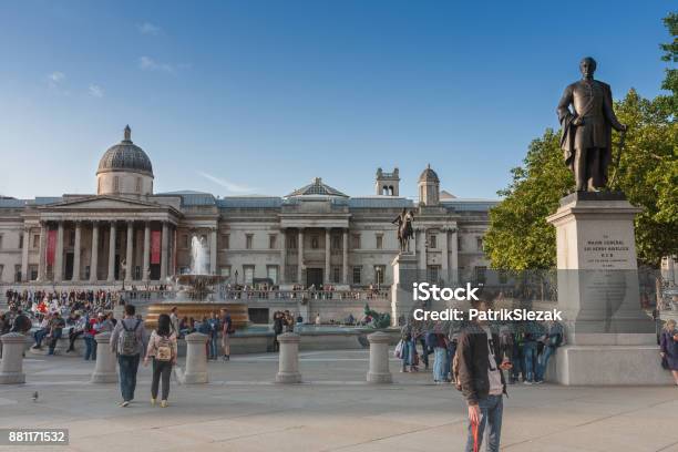 Tourists Walking On Trafalgar Square Stock Photo - Download Image Now - Architectural Column, Architecture, Art