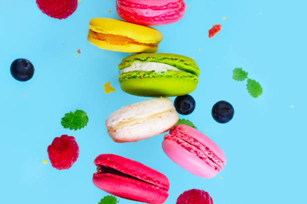 istock Macaroons cookies on pink 881209640
