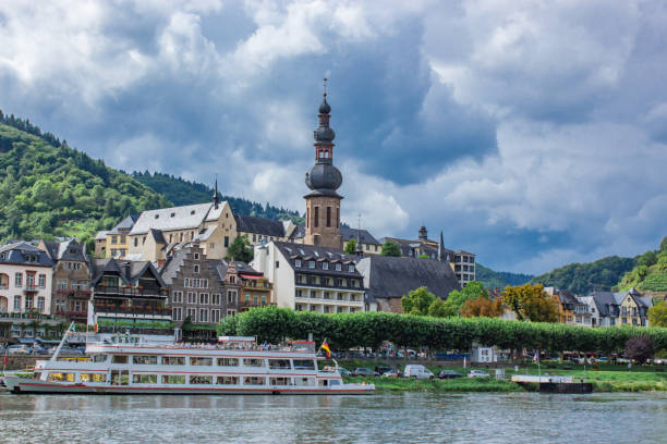 istock Ship on the Moselle River in Cochem Germany 881210448