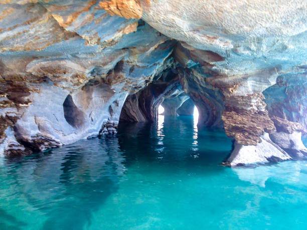 istock Puerto Marmol, Carrera Lake 881214950