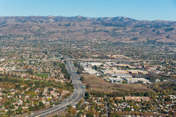 istock Commute time - San Jose California 881260408
