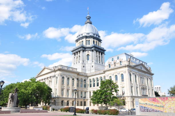 State Capitol Springfield, USA-August 22, 2011: State Capitol Building at Springfield, Illinois. illinois state capitol stock pictures, royalty-free photos & images