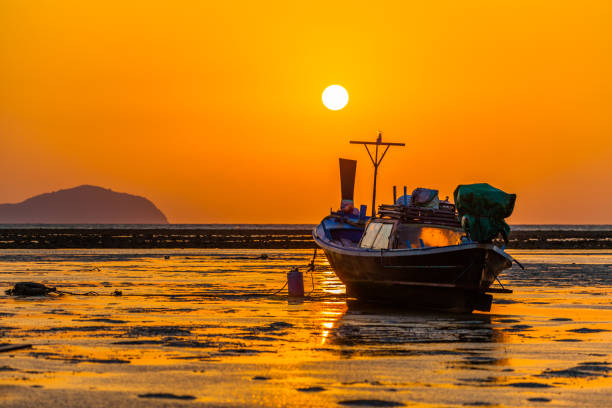 istock Samed Nang She viewpoint in Phang Nga 881347798