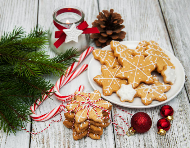 istock Christmas cookies  on a plate 881430044