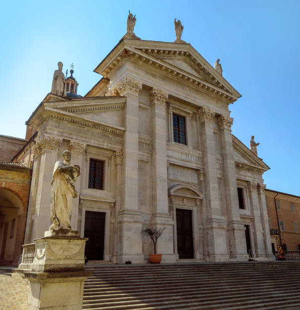 istock Urbino - View of the Cathedral 881439636
