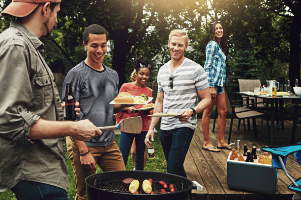 istock Time with good friends is time well spent 881470858