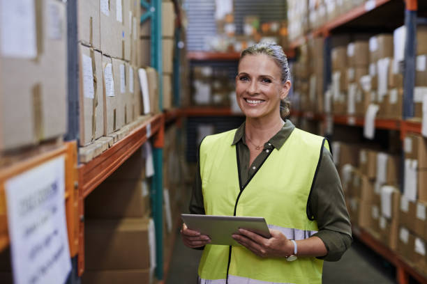 istock She's a pro in the import and export trade 881472030