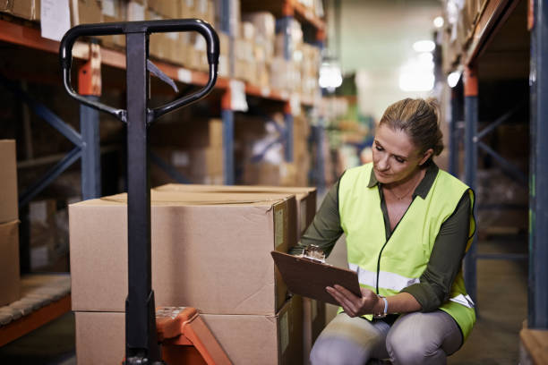 istock Making it easier to locate and manage stocks 881472524
