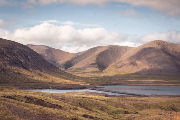 istock Western Icelandic sea coastline 881494352