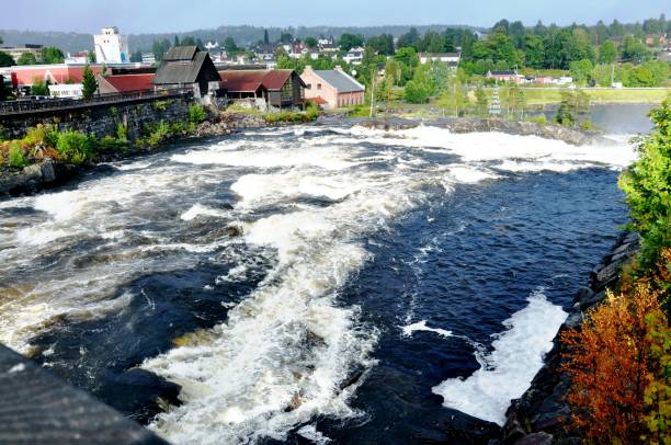 istock Rapid descent of rivers 881494910
