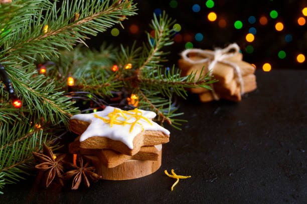 istock Christmas card. Gingerbread, Christmas tree lights. 881499628