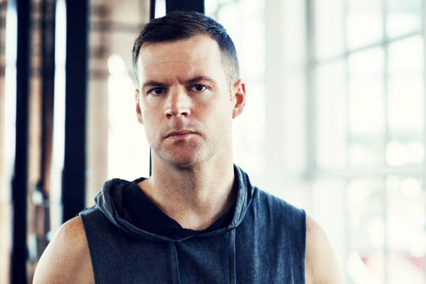 istock He's serious about fitness 881567146