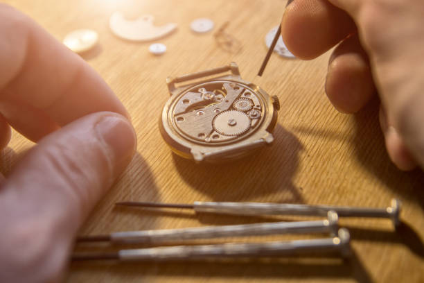 istock Mechanical watch repair 881598326