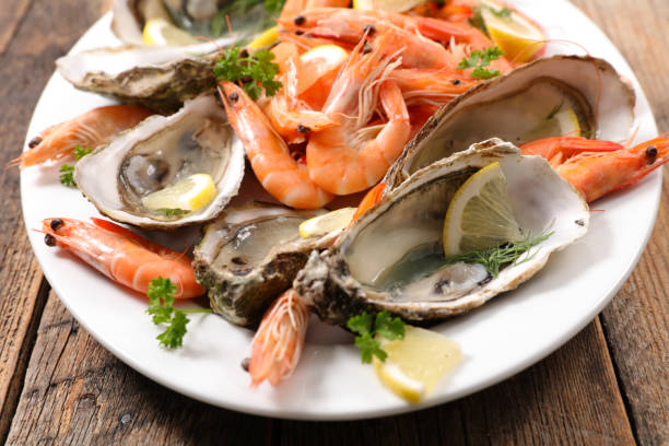 istock platter of seafood 881653898