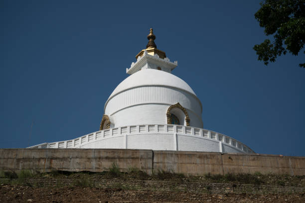 istock Shanti stupa, Nepal 881670942