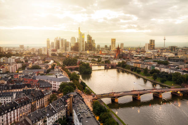 istock Business Skyline in Frankfurt 881693762