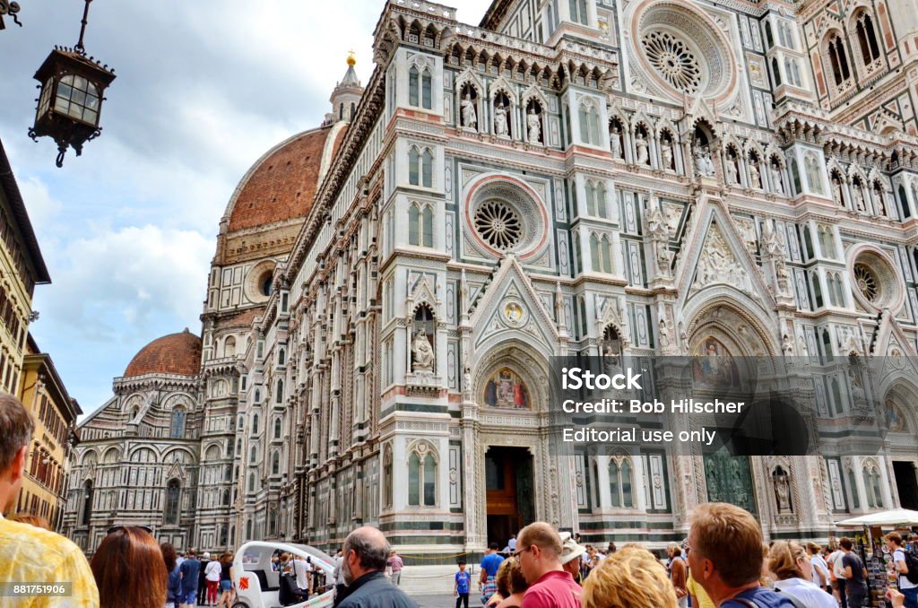 pálido Ups Resplandor Catedral Del Duomo Florencia Italia Foto de stock y más banco de imágenes  de Aire libre - iStock