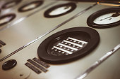 alten-dashboard-teil-des-alten-kraftwerks.jpg?b=1&s=170x170&k=20&c=WxlgOB3Dke2U55NfHWPszPK3epaGOvwhDZnSsxbEEcA=
