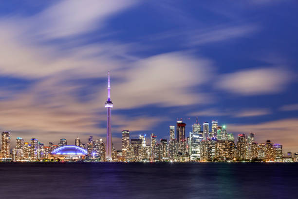 istock Skyline of Toronto at night 881839752