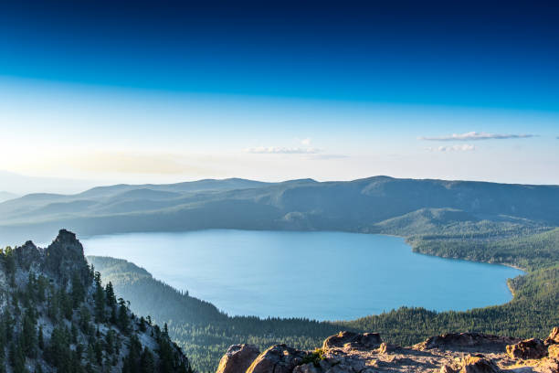 istock Overlooking Paulina Lake in Central Oregon 881865028