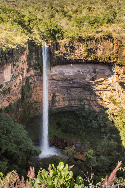 istock Veu de Noiva Fall at Chapada dos Guimaraes - Mato Grosso - Brazil 881872622