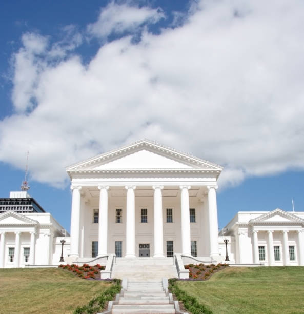 istock Statehouse, Richmond, Virginia. 881889612